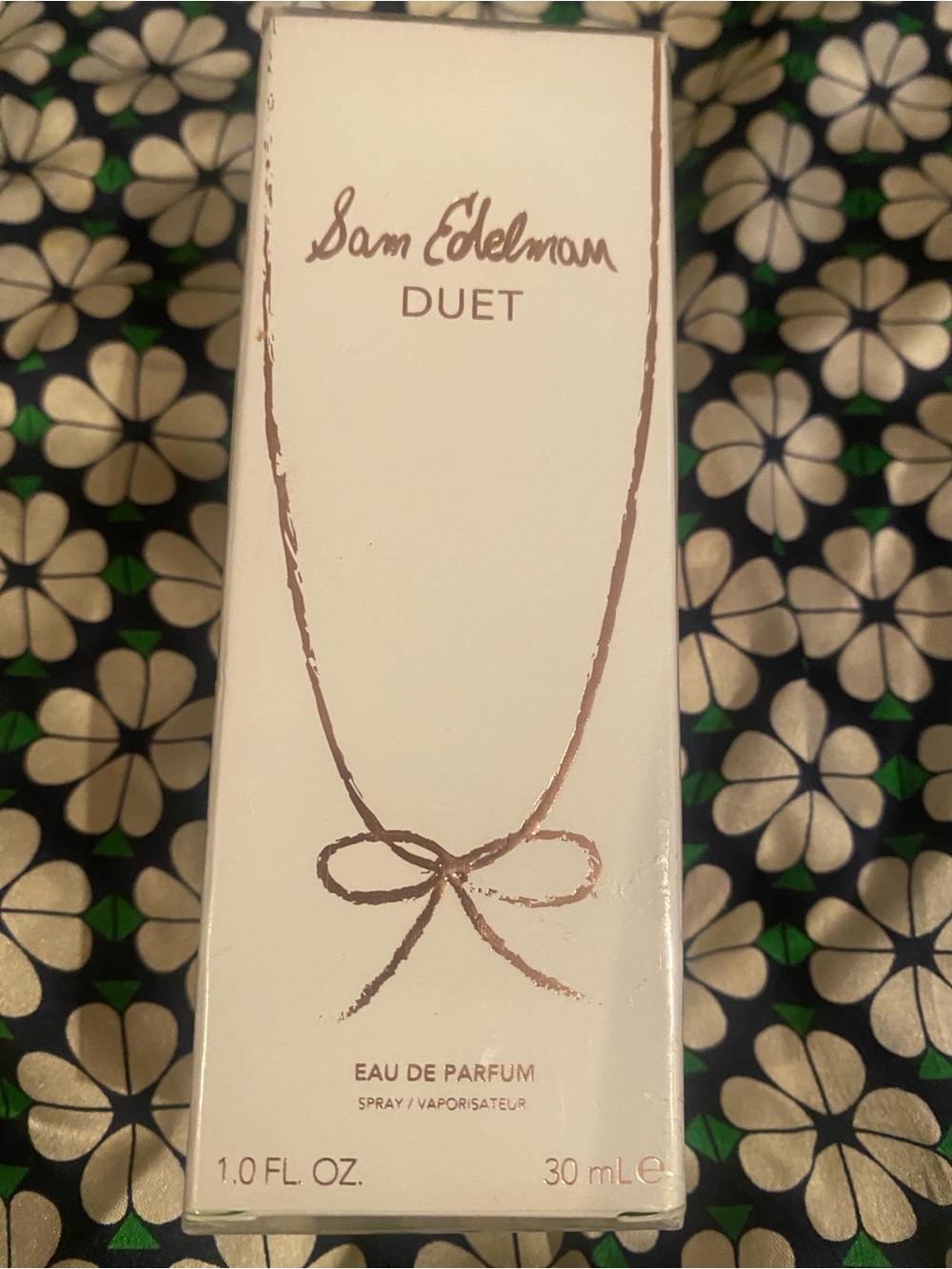 Sam Edelman White Box with Rose Gold Script Logo